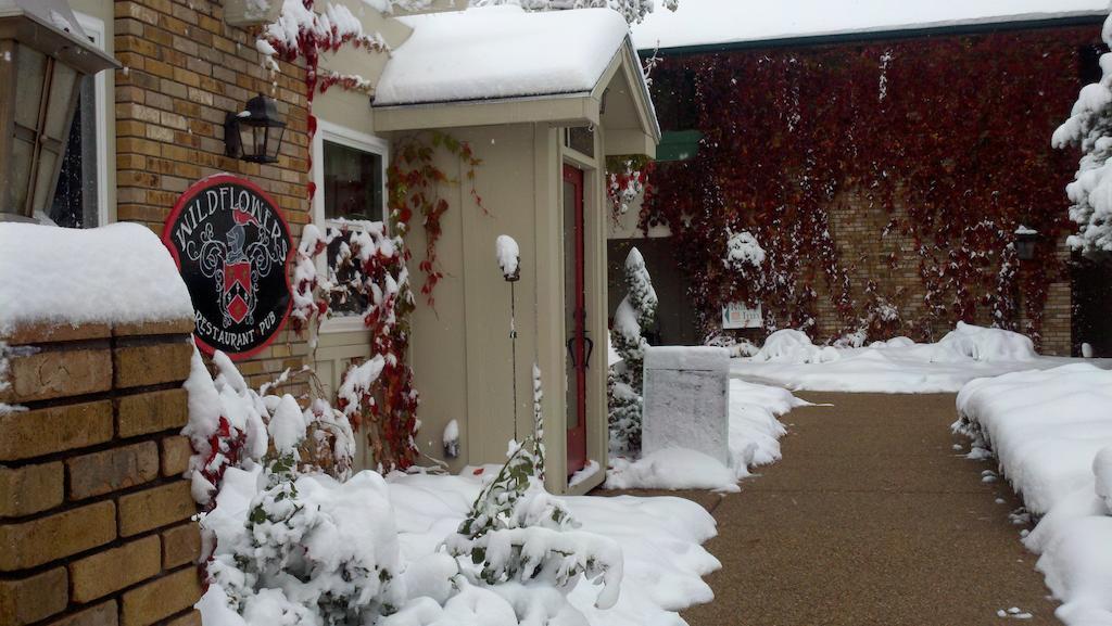 Hilltop Inn Broomfield Denver Exterior photo